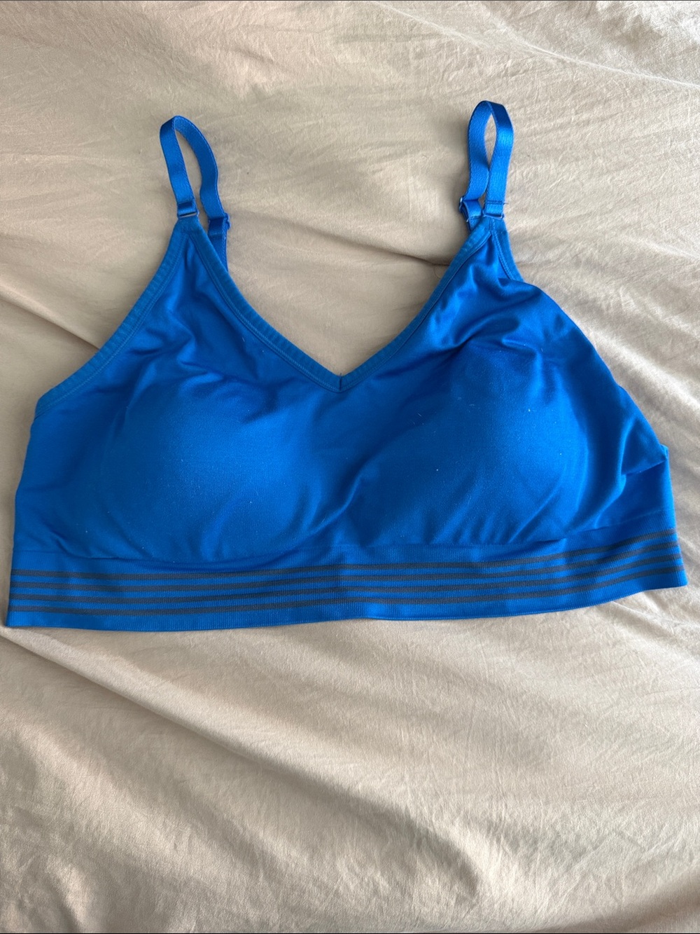 Wireless Blue Seamless Bralette with Supportive Underband